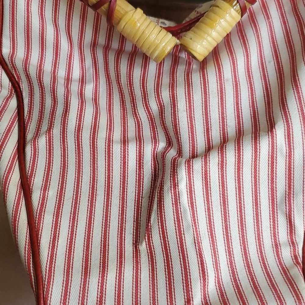 Brighton Bamboo Handle Doctor Bag Candy Stripe Red Rose Vintage Retro Style - Picture 12 of 13
